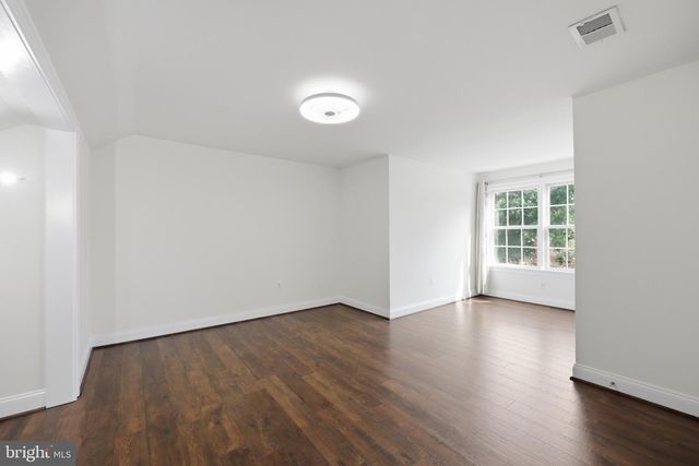 37849 WRIGHT FARM DR, Purcellville, VA 20132
