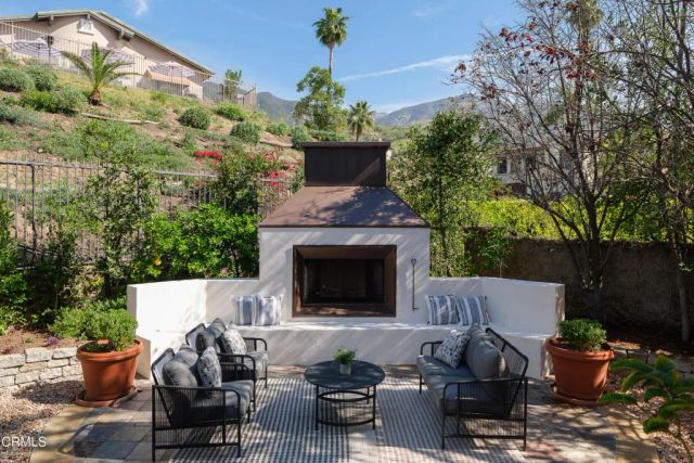 609 Hartwell Court, Altadena, CA 91001