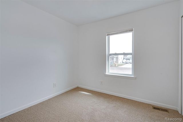 5645 N Linville Street, Westland, MI 48185