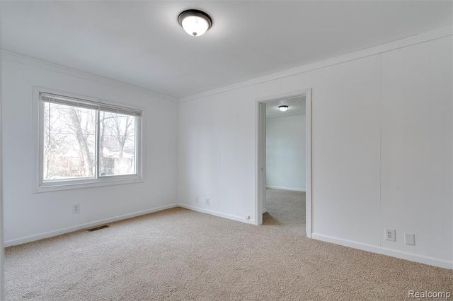 5645 N Linville Street, Westland, MI 48185