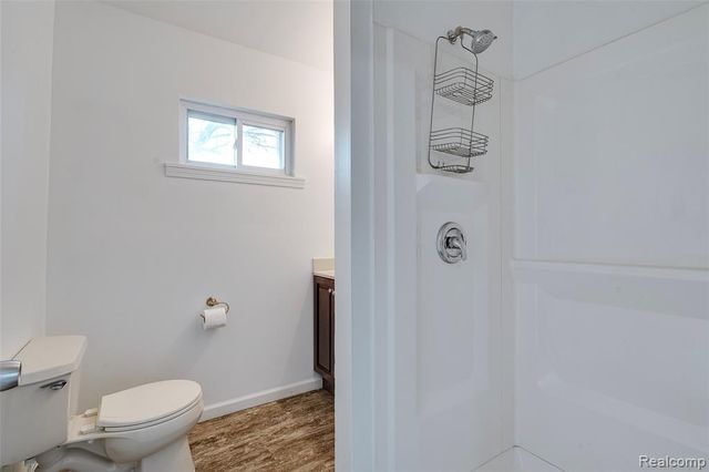 5645 N Linville Street, Westland, MI 48185