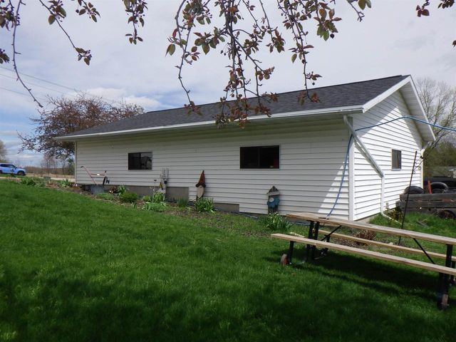 E9123 GOLF CLUB ROAD, Clintonville, WI 54929