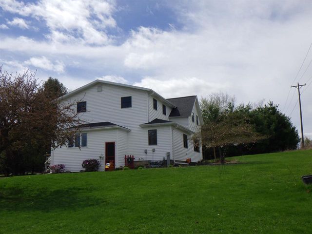 E9123 GOLF CLUB ROAD, Clintonville, WI 54929