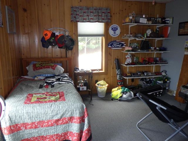 E9123 GOLF CLUB ROAD, Clintonville, WI 54929