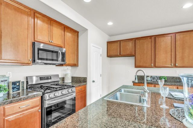 3411 River Shoal Ave, Sacramento, CA 95833