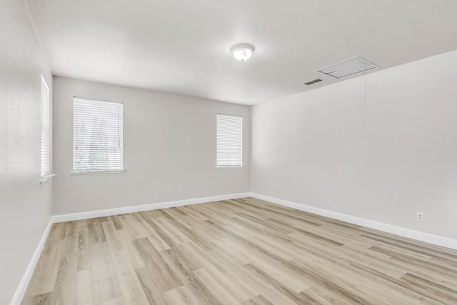 3411 River Shoal Ave, Sacramento, CA 95833