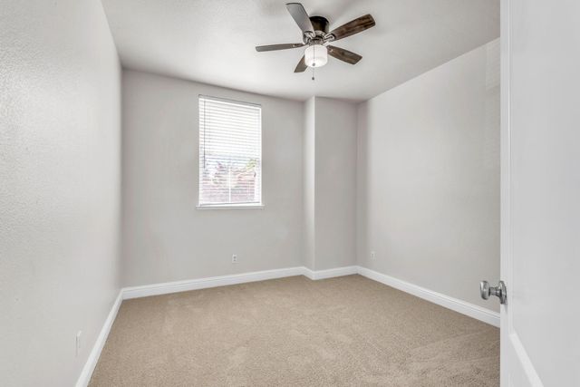 3411 River Shoal Ave, Sacramento, CA 95833