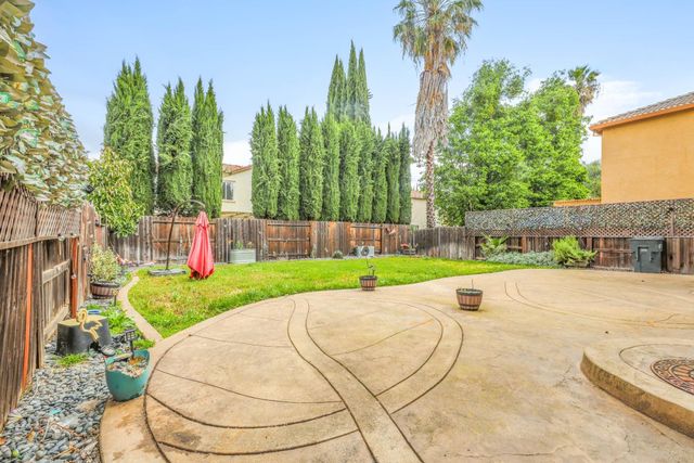 3411 River Shoal Ave, Sacramento, CA 95833