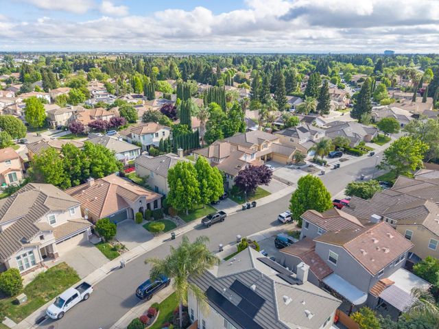 3411 River Shoal Ave, Sacramento, CA 95833