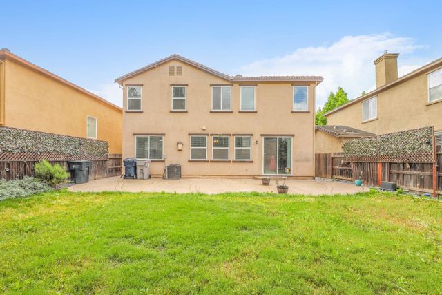 3411 River Shoal Ave, Sacramento, CA 95833