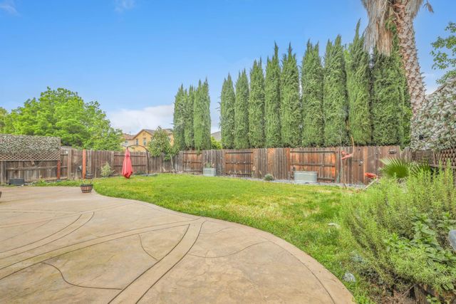 3411 River Shoal Ave, Sacramento, CA 95833