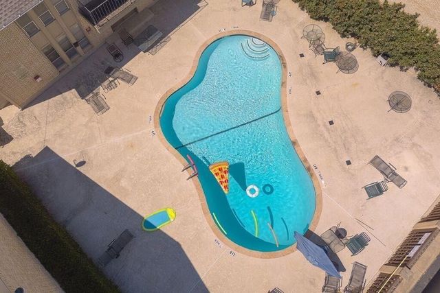 4524 Amesbury Drive A, Dallas, TX 75206