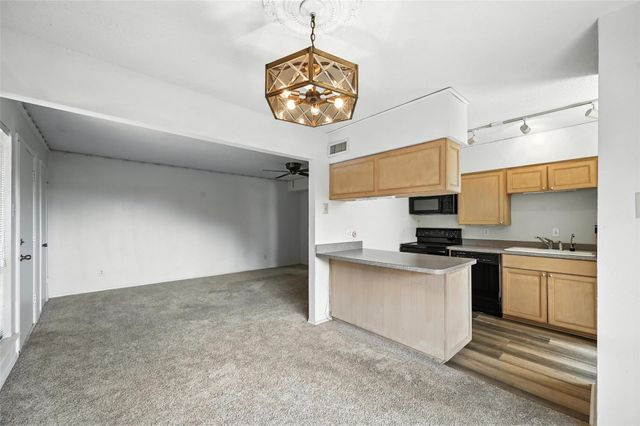 4524 Amesbury Drive A, Dallas, TX 75206