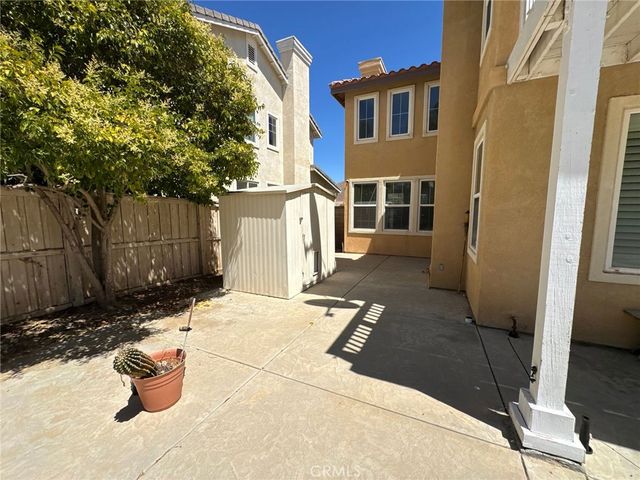 32023 Cottage Glen Drive, Lake Elsinore, CA 92532
