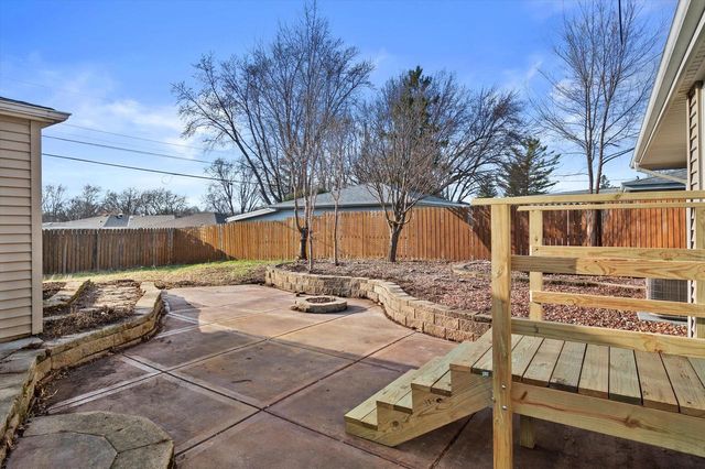 W148N8435 Albert PLACE, Menomonee Falls, WI 53051