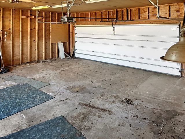 506 Avenue C, Carbon, TX 76435