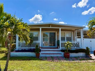 1920 SW 84th Ave, Davie, FL 33324