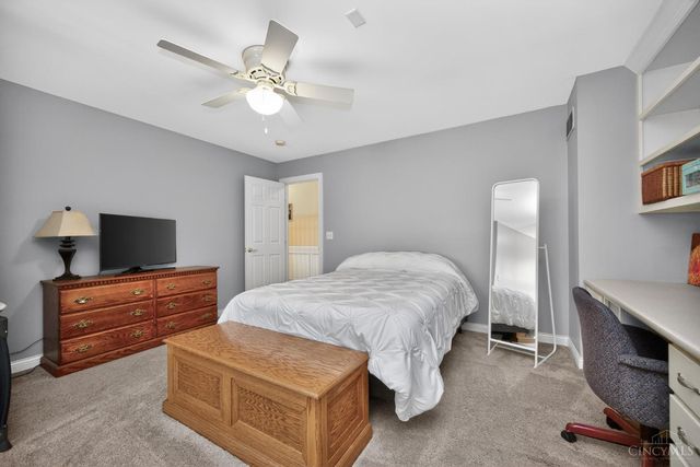 1041 Blue Sky Drive, Goshen Twp, OH 45122