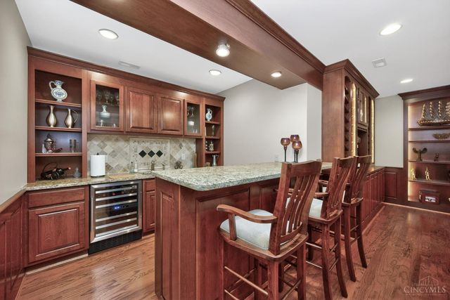 1041 Blue Sky Drive, Goshen Twp, OH 45122