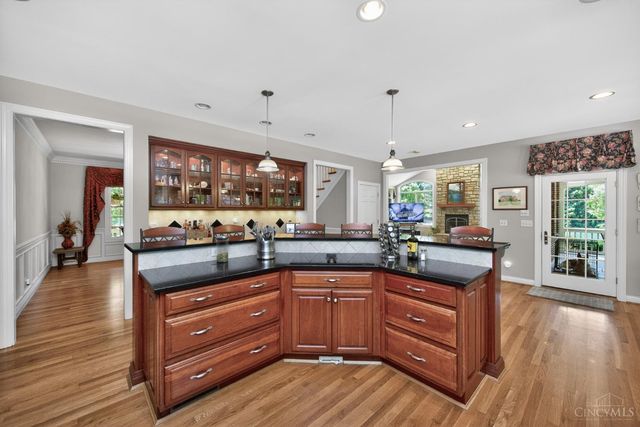 1041 Blue Sky Drive, Goshen Twp, OH 45122