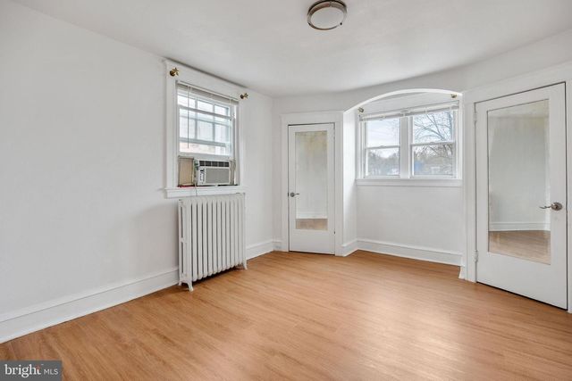 221 W SEDGWICK ST, Philadelphia, PA 19119