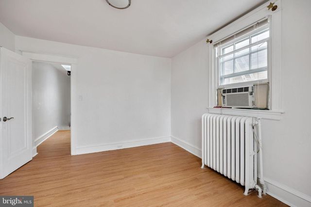 221 W SEDGWICK ST, Philadelphia, PA 19119