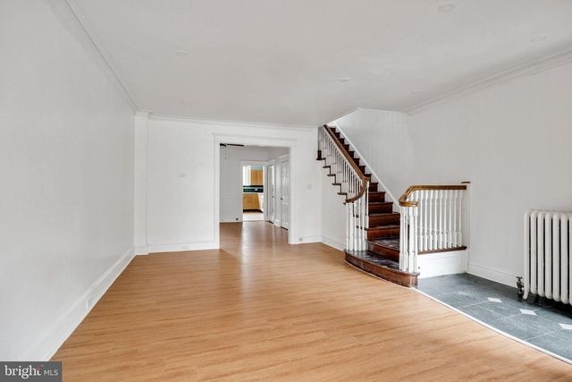 221 W SEDGWICK ST, Philadelphia, PA 19119