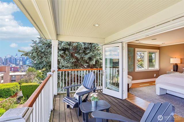 1616 Bigelow Avenue N, Seattle, WA 98109