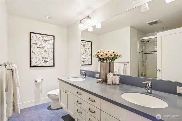 1616 Bigelow Avenue N, Seattle, WA 98109