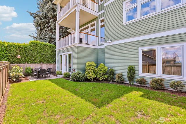 1616 Bigelow Avenue N, Seattle, WA 98109