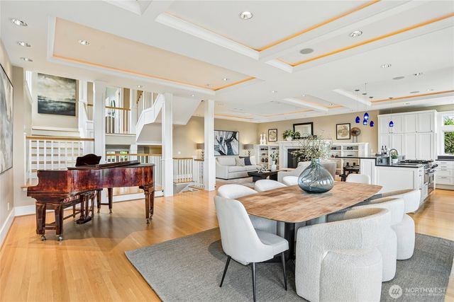 1616 Bigelow Avenue N, Seattle, WA 98109