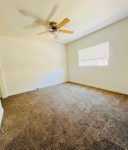 513 Algen Ct, Modesto, CA 95358