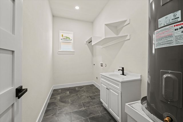 4020 Ranger Drive, Dallas, TX 75212