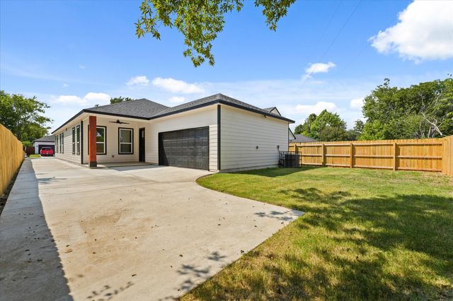 4020 Ranger Drive, Dallas, TX 75212