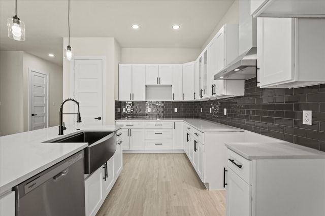 4020 Ranger Drive, Dallas, TX 75212