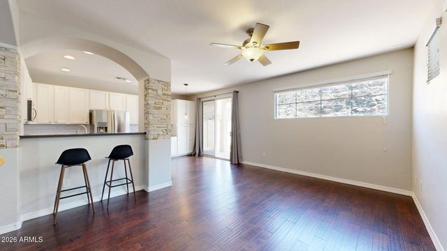 451 W MOUNTAIN SAGE Drive, Phoenix, AZ 85045