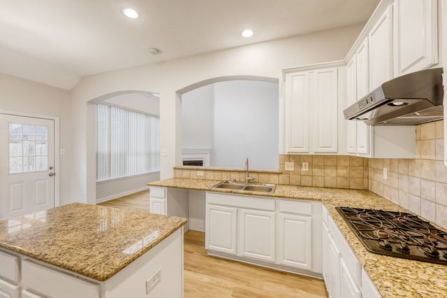 5747 Appalossa Drive, Grand Prairie, TX 75052