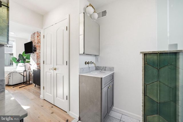 831 N STILLMAN ST, Philadelphia, PA 19130