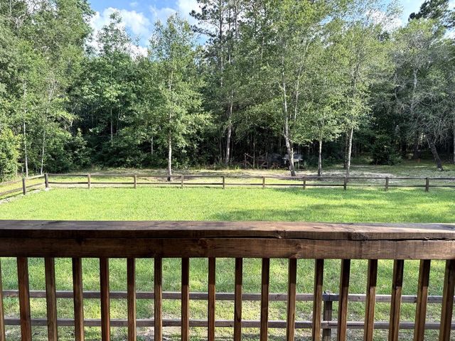 25 County Road 3893 W, Cleveland, TX 77328