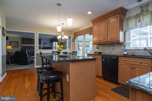 209 DEERGRASS RD, Hockessin, DE 19707