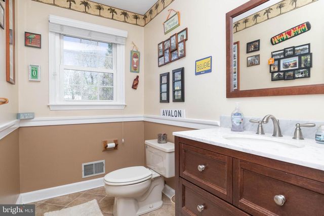 209 DEERGRASS RD, Hockessin, DE 19707