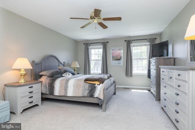 209 DEERGRASS RD, Hockessin, DE 19707