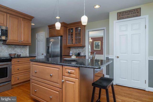 209 DEERGRASS RD, Hockessin, DE 19707