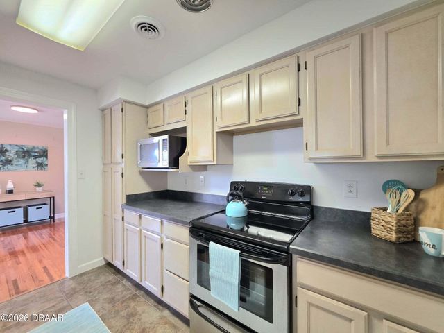 83 Ray Mar Drive, Ormond Beach, FL 32176