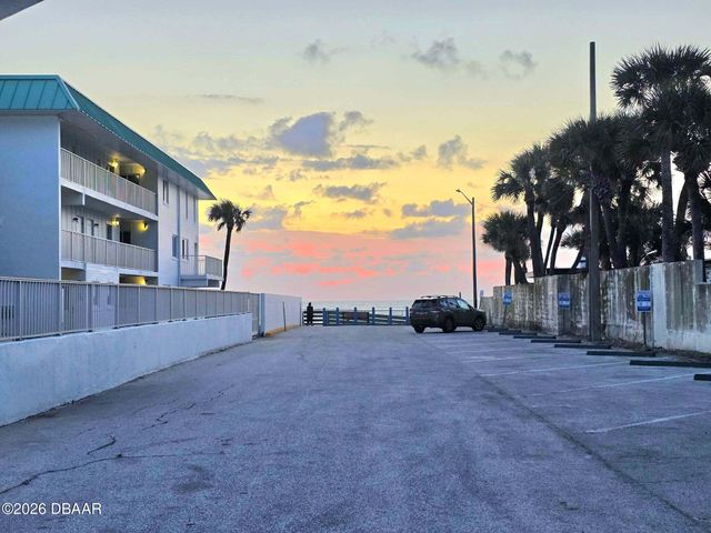 83 Ray Mar Drive, Ormond Beach, FL 32176