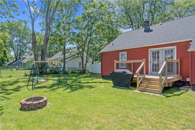 120 Hazelhurst Avenue, Clay, NY 13212