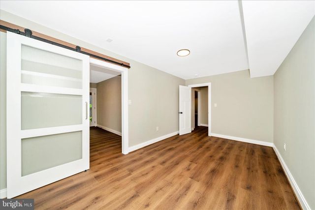12509 KNIGHTSBRIDGE CT, Rockville, MD 20850