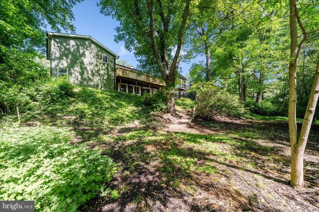 12509 KNIGHTSBRIDGE CT, Rockville, MD 20850