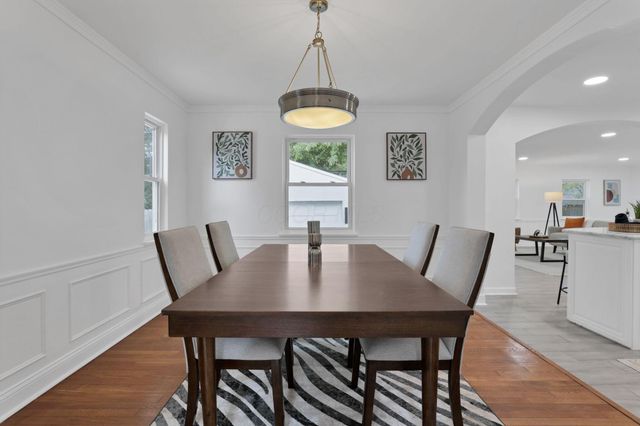 2615 Northwest Boulevard, Upper Arlington, OH 43221