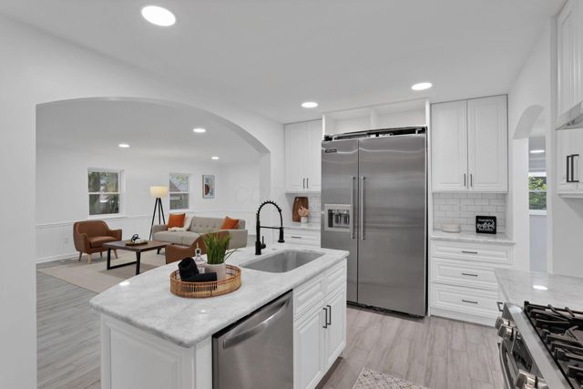 2615 Northwest Boulevard, Upper Arlington, OH 43221